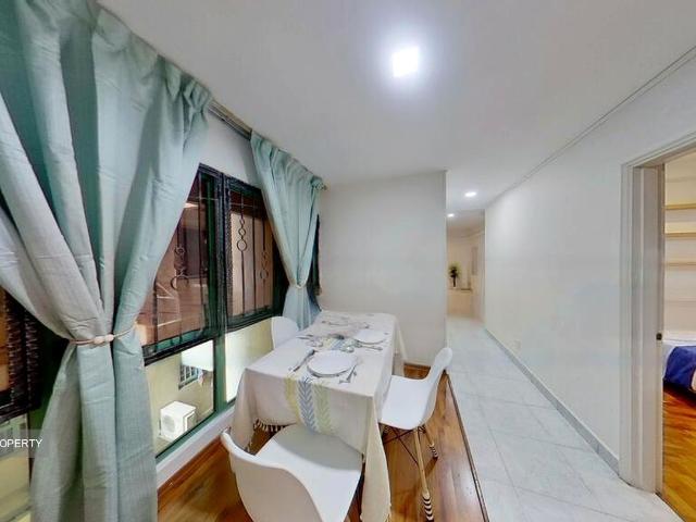 Hillview Heights D23, Condominium