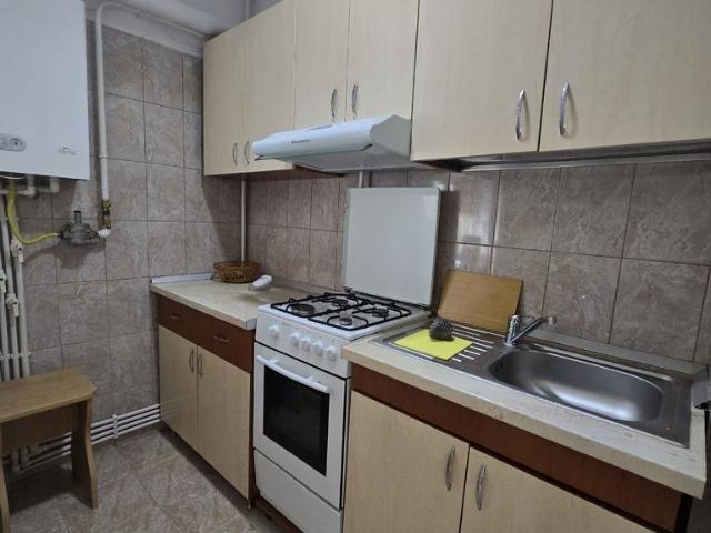 Hipodrom A uri Garsoniera etaj 3 Mobilata complet