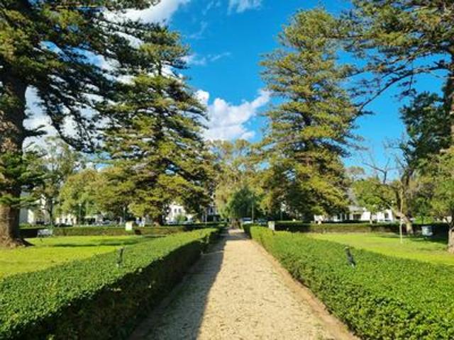 historic baker square paardevlei off.