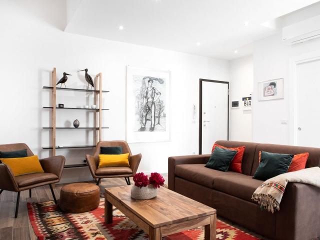 Historic Bologna Center 2BR Apartment, Bologna Amsterdam Apartments for Rent
