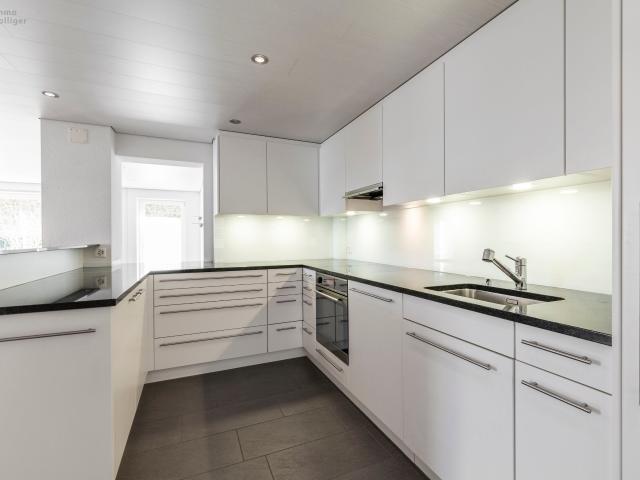 Historie trifft Moderne: Stilvolles EFH mit viel Potential in Zofingen | dreamo. Ch