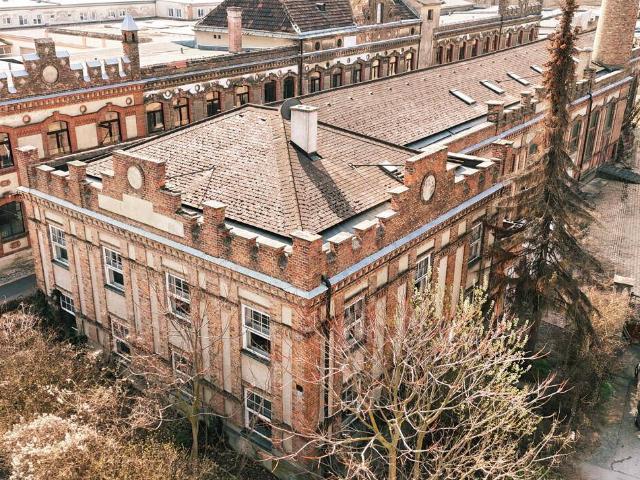 HISTORISCHE BACKSTEINFABRIK Einzigartige Industriearchitektur vielfältige Nutzungsmöglichkeiten