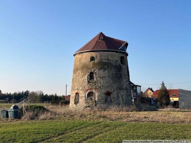 Historische & denkmalgeschütze ehemalige Windmühle Einfamilienhaus Windmühle bei Großenhain