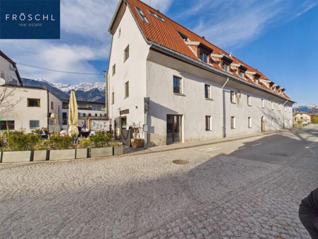 Historische Eleganz im Herzen von Hall in Tirol – 2 Zimmer Wohnung in denkmalgeschütztem Altbau
