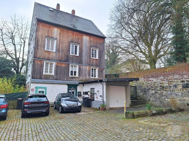 Historische Hofschaft in Wuppertal Wichlinghausen: Ein Denkmalgeschütztes Juwel