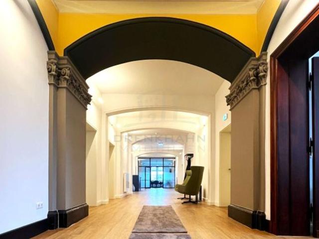 Historischer Charme, moderne Arbeitswelt – Büro & Praxis direkt am Hauptbahnhof ohne Provision