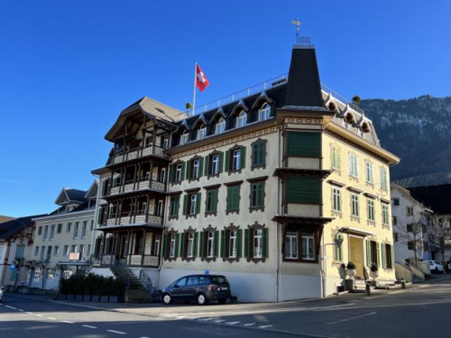 Historischer Charme trifft moderne Wohnqualität in 6374 Buochs