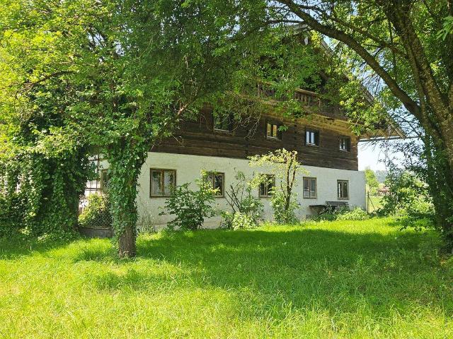 Kernsanierung! Historisches Bauernanwesen bei Kloster Seeon / Obing ruhig, sonnig mit Fernblick
