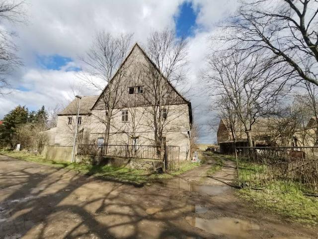 Historisches Fachwerkhaus auf weitläufigem Areal in Mühlberg/Elbe *PROVISIONSFREI