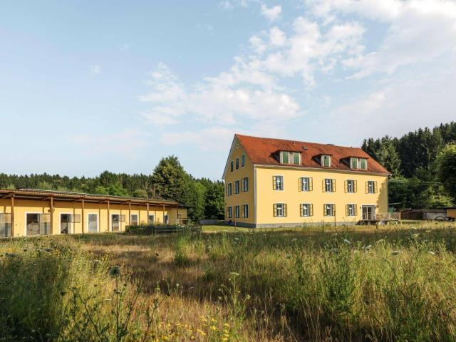 Historisches Herrenhaus mit vielfältigem Potenzial nur 30 Minuten von Graz