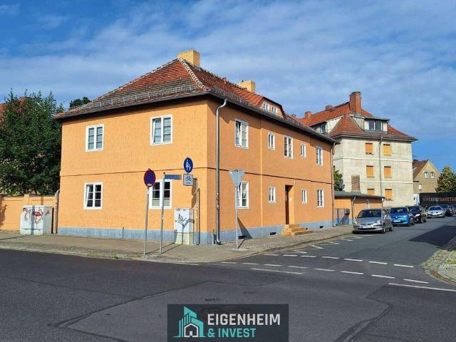 Historisches Mehrfamilienhaus energetisch saniert