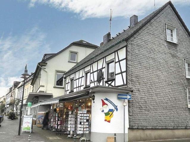 Historisches Wohn und Geschäftshaus mit Potenzial im Herzen von Niedersprockhövel