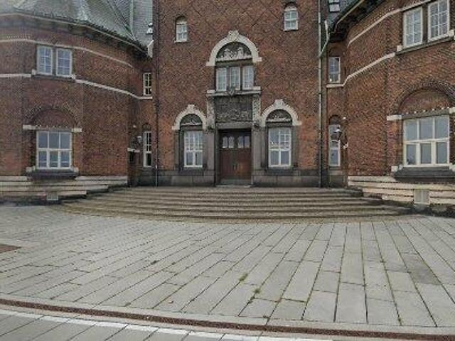 Historisk erhvervslejemål i det charmerende Toldkammer
