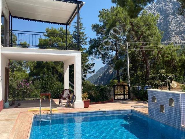 Hisarçandır'da Eşyalı Kiralık Villa