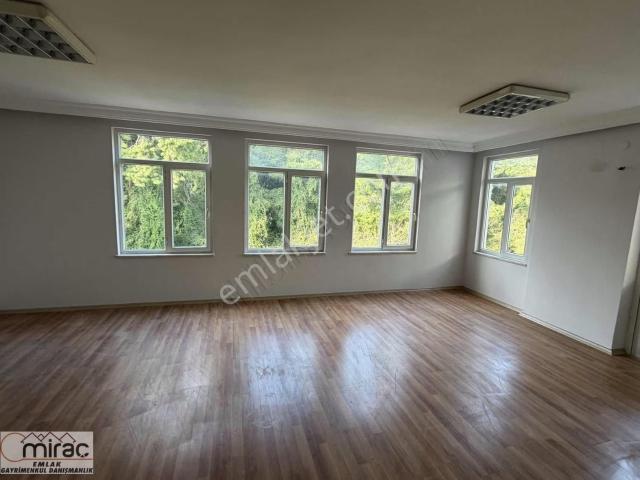 Hisar Mah.ikiye Bölünebilir 4 + 1 Dubleks Ofis