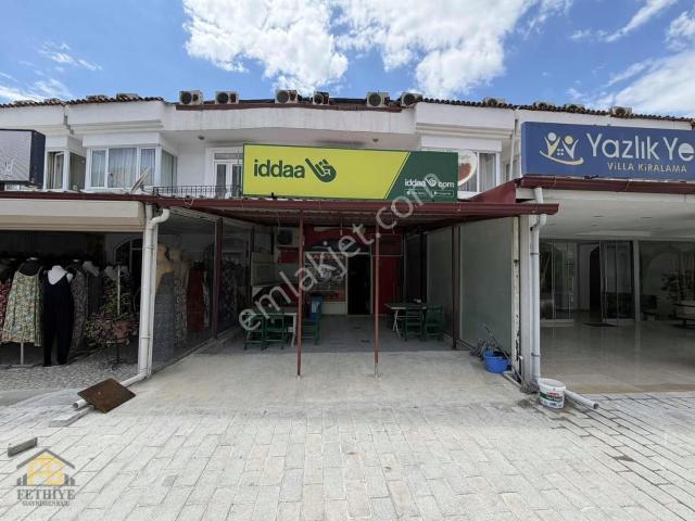 Hisarönünde Cadde Üzeri 70 M² Satılık Dükkan