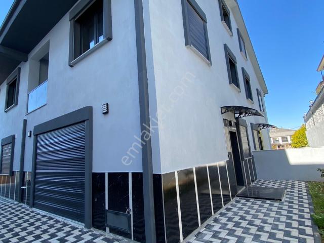 Hisarda Sıfır 3+1 Müstakil Girişli Villa