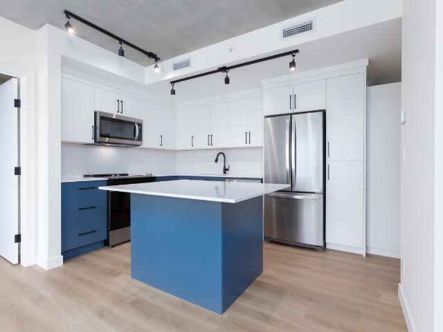 HIVE 2 Bedroom Apartment for Rent at 223 9a St Nw, Calgary, AB T2N 5B1 Sunnyside