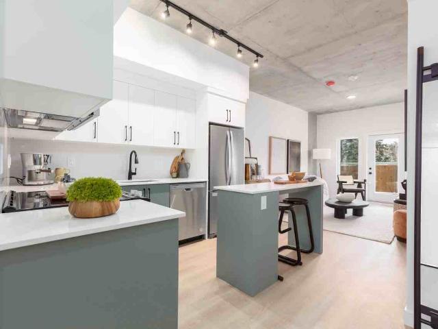 HIVE 2 Bedroom Apartment for Rent at 223 9a St Nw, Calgary, AB T2N 5B1 Sunnyside