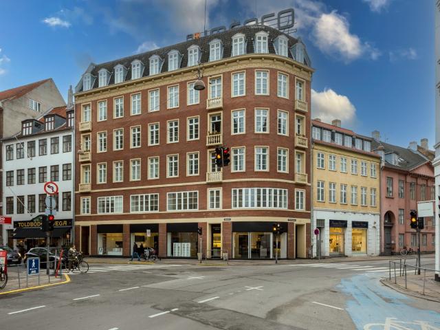 Butik med optimal hjørnebeliggenhed