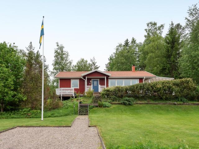 Hjälmarsnäs 464