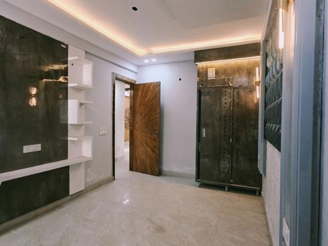 Homtech Homes 2 Sector 102 Noida On Main Dadri Road Adjoint To Salarpur Police Choki 3.5 Bedroom 1750 Sq. Ft. Builder Floor in Sector 107 Noida Listing ID: #10175
