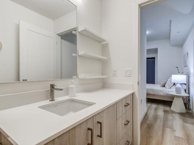 HŌM 2 Bedroom Apartment for Rent at 90 Carling St, Hamilton, ON L8S 0A6 Westdale South