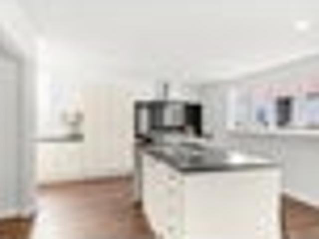 HOME AND ANNEX WITH ENDLESS OPTIONS