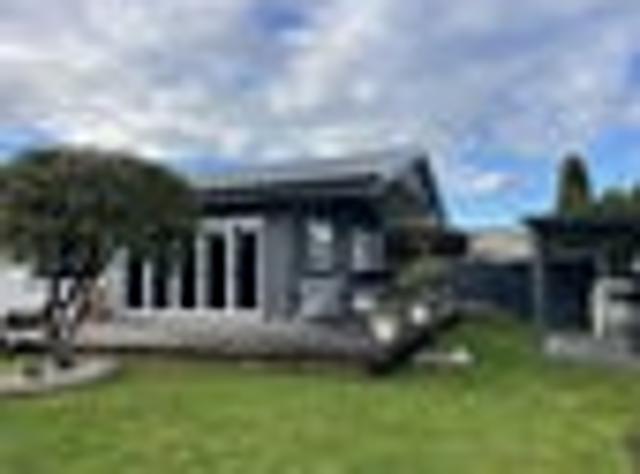 Home and Income Perfect for extended Family