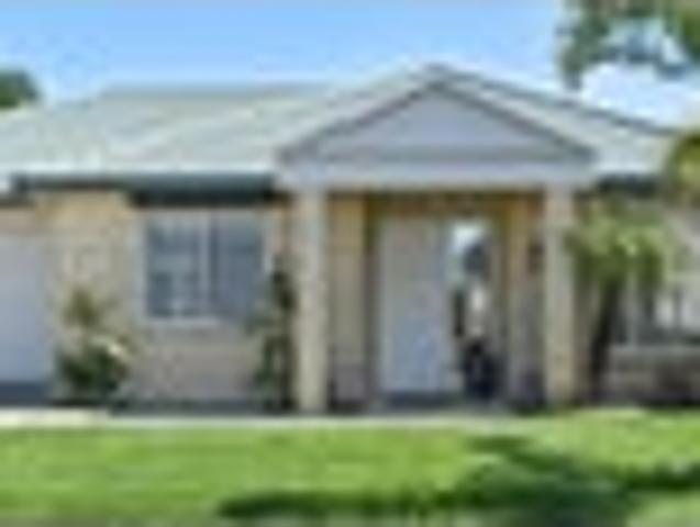 Home and Income Unique life style opportunity