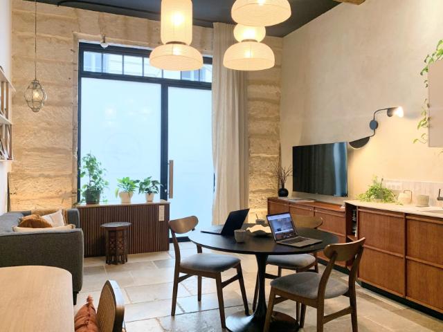 Home Chic Home Les Suites de La Comédie Suite3