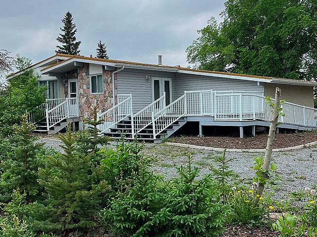 Home Converted To Business. Corner Lot. Cutknife Sk