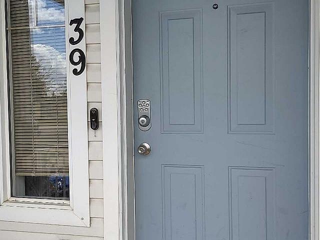 Home For Rent – West Lethbridge – Available Immediately