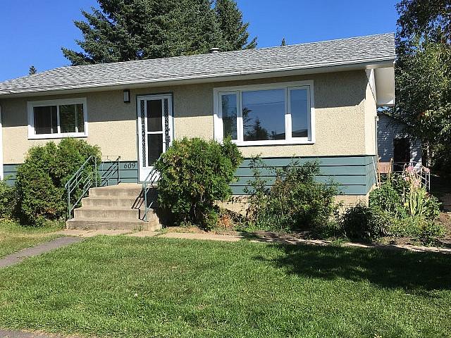 Home For Sale In Thorhild