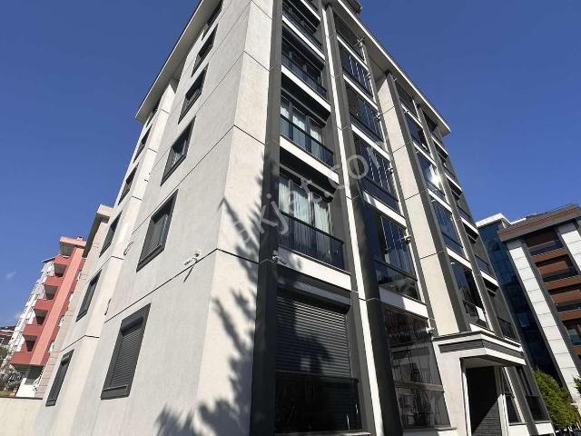 Home Gayrimenkul Den Petrol İş Mah. Satılık 3+1