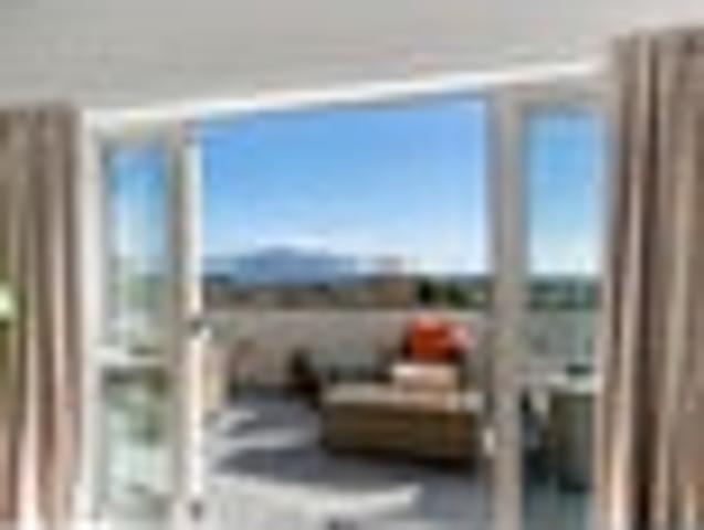 Home & Income with Spectacular Views