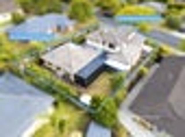 Home & Income Opportunity! Spacious Family Retreat