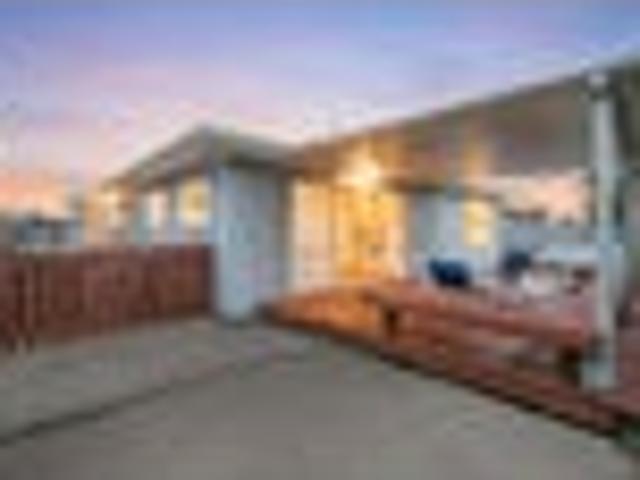 HOME + LEGAL SLEEPOUT Endless Possibilities