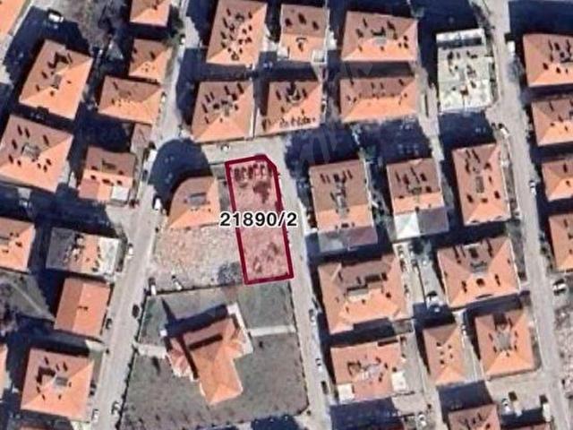 HOME PLUSTAN ALEMDAĞ DA MUHTAR ARİF TURAN CADDESİNE 200 METRE