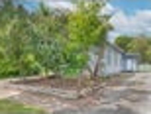 Home Plus Tenanted Flat!