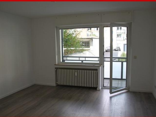 Home sweet home* 36 QM Single 1 Raumwohnung mit kleinem Küchenraum, Bad, Balkon in E RÜ