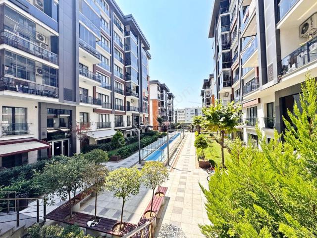 Home Vizyon Bahçelievler Yenibosna Radar Kiralık Site İçinde 2+1 Daire