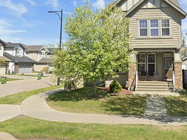 Home With Detached Double Car Garage For Rent