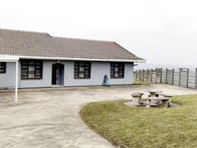 home with stunning sea views in sezela