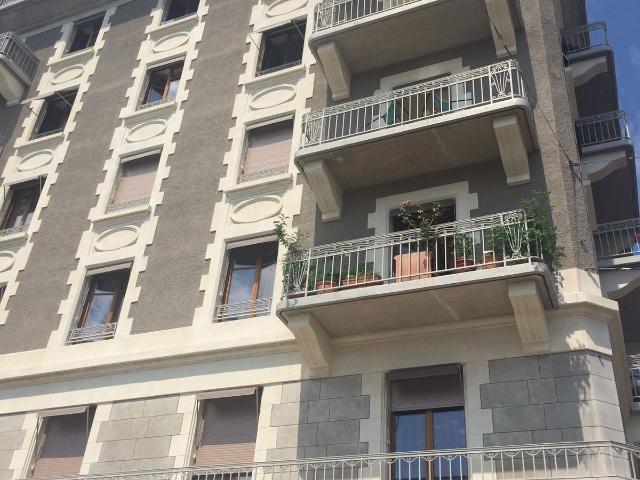Home 4.5 rooms | Acacias