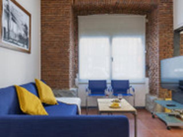 HOMEABOUT IMPERIAL APARTMENT IV