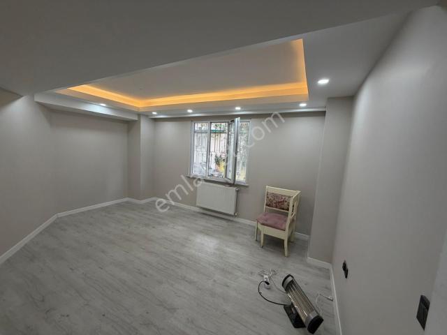 Home'dan Çınar Mah'de Satılık 3+1 115m² Yüksek Giriş Daire Acill