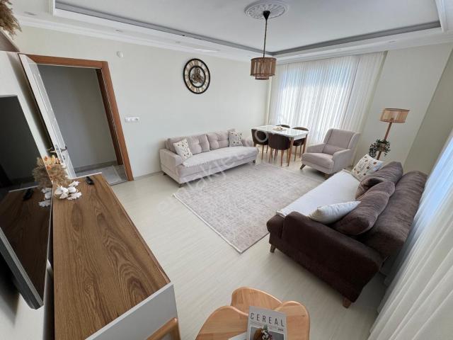 Home'dan Ordu Caddesi Üzeri Sitede Satılık 105m 2+1 Lüx Daire.