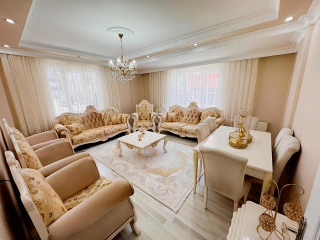 Home'dan İsmetpaşa Mah'de Satılık 125m 3+1 Ara Kat Daire Kelepir