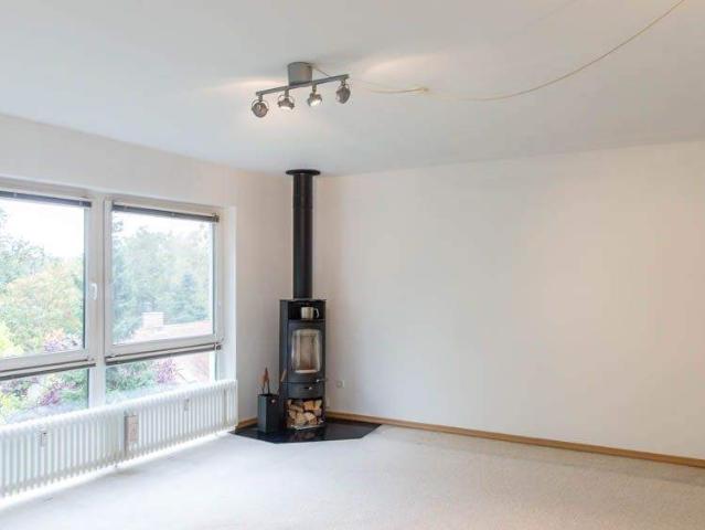 HOMESK Bezugsfreie 4 Zimmer Wohnung mit Loggia, Kamin und KFZ Stellplatz in Lichterfelde